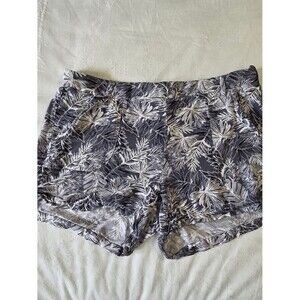 Women's Gray Floral-Print Shorts with Elastic Waistband